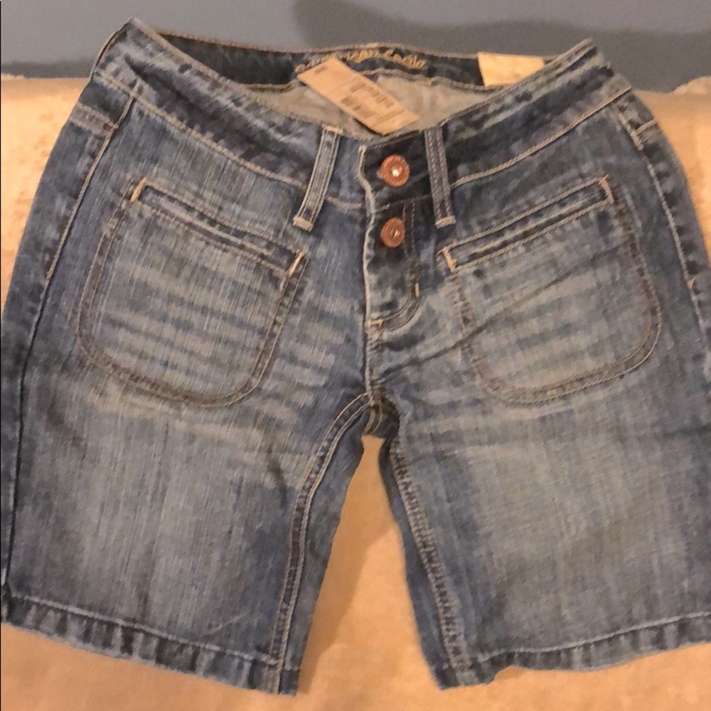 American Eagle shorts, sz 0 NWT
